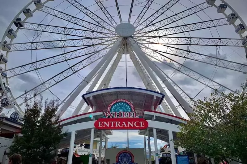 The Great Smoky Mountain Wheel